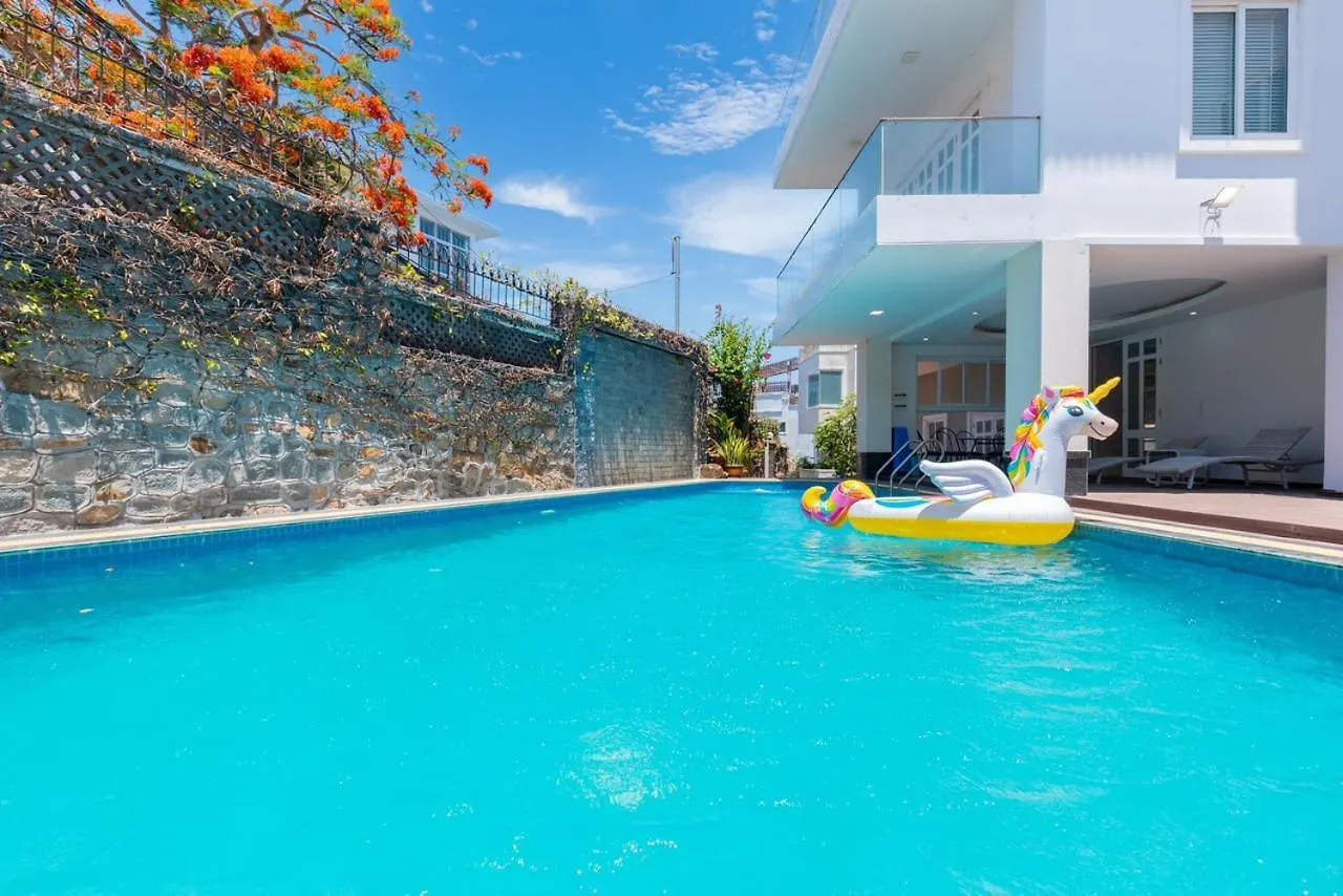 12 Tran Phu, Bai Truoc Villa Vung Tau Vietnam